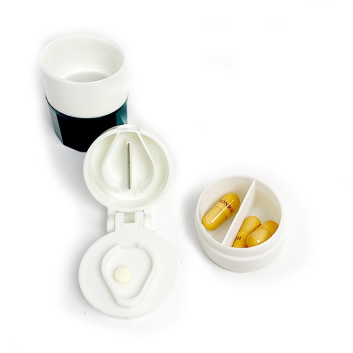 4-in-1-Pillenspender: Aufbewahren, Schneiden, Pulver, Wasserbehälter