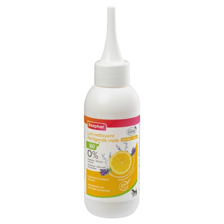 Ear cleansing milk with natural ingredients