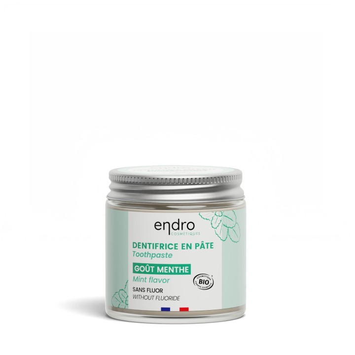 Natural paste toothpaste, safe, made in France in a glass jar!